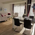 Exklusive Familienfreundliche Im Haus Aalbeek Apartment *