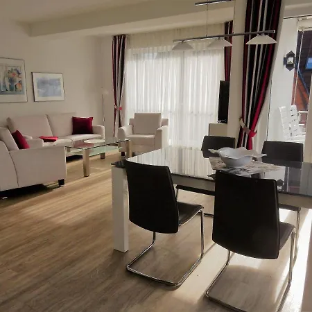 Exklusive Familienfreundliche Im Haus Aalbeek Apartmán *